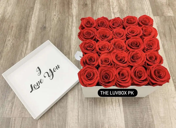 Enchanted Rose – Luxury Rose Flower Box