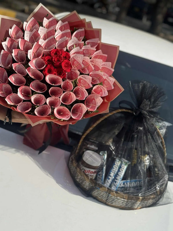 Rs. 5,000 cash money bouquet with snack and chocolate basket gift in Islamabad