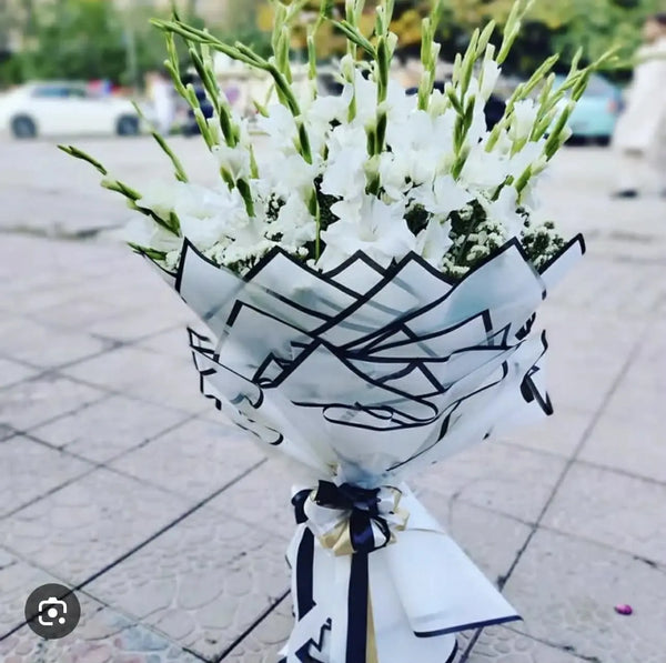 Oversized white gladiolus signature bouquet for flower delivery in Islamabad